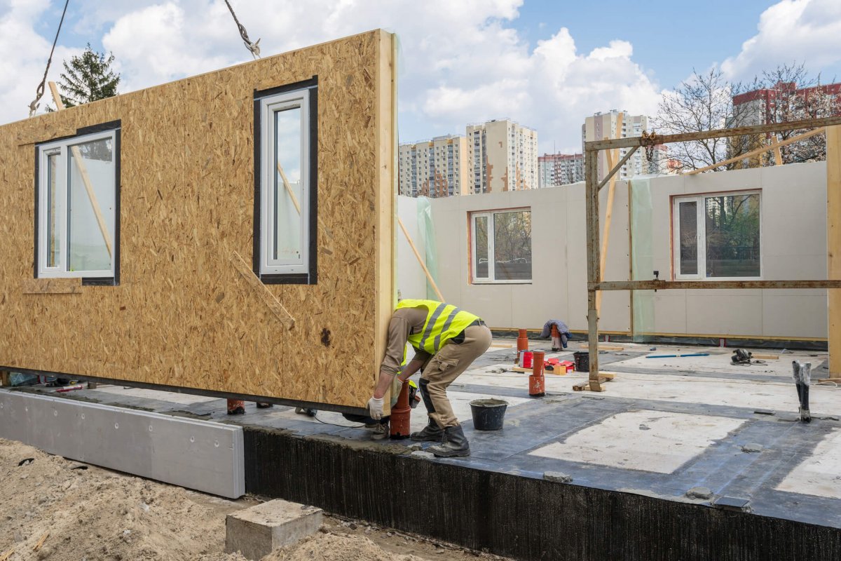 Plutôt que de construire ou d’agrandir votre maison, pourquoi ne pas placer une unité modulaire ?